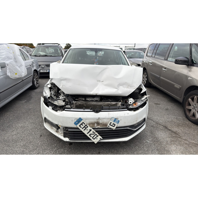 VOLKSWAGEN POLO 5 PHASE 2 1.2 TSI - 16V TURBO Photo n°8