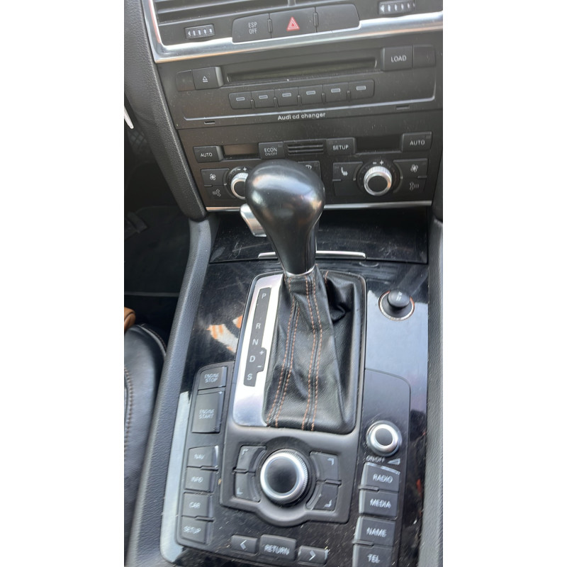 AUDI Q7 1 PHASE 1 3.0 TDI - 24V V6 TURBO QUATTRO 4X4 Photo n°8