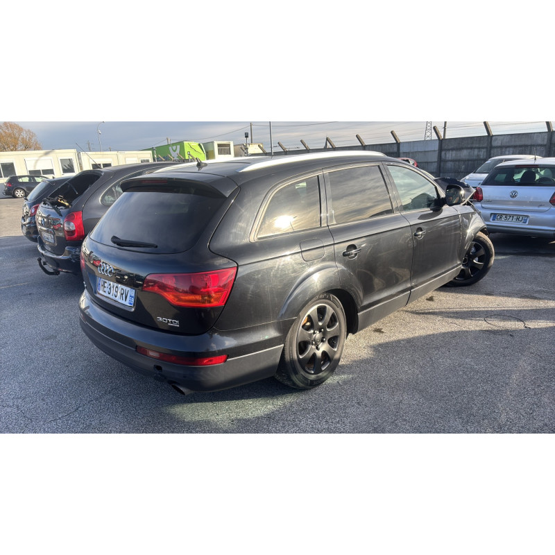AUDI Q7 1 PHASE 1 3.0 TDI - 24V V6 TURBO QUATTRO 4X4 Photo n°15