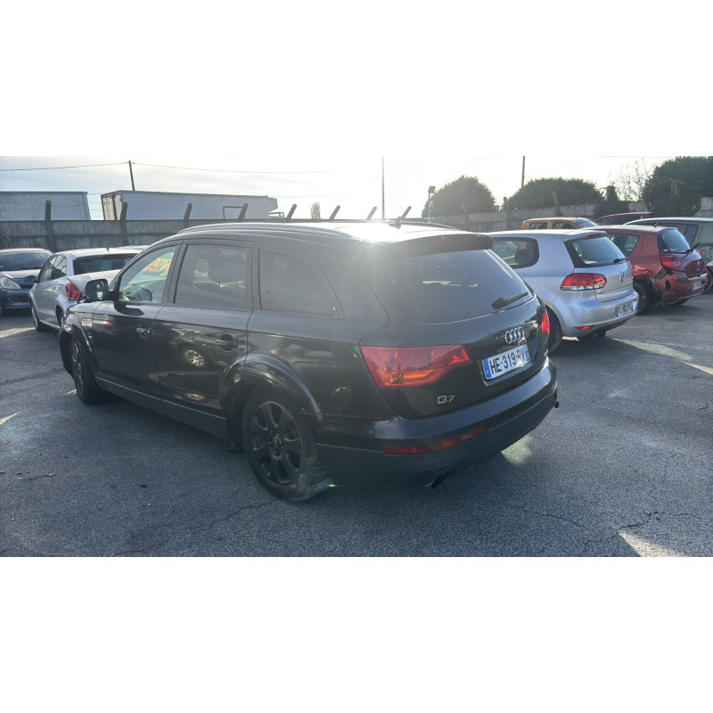 AUDI Q7 1 PHASE 1 3.0 TDI - 24V V6 TURBO QUATTRO 4X4 Photo n°16