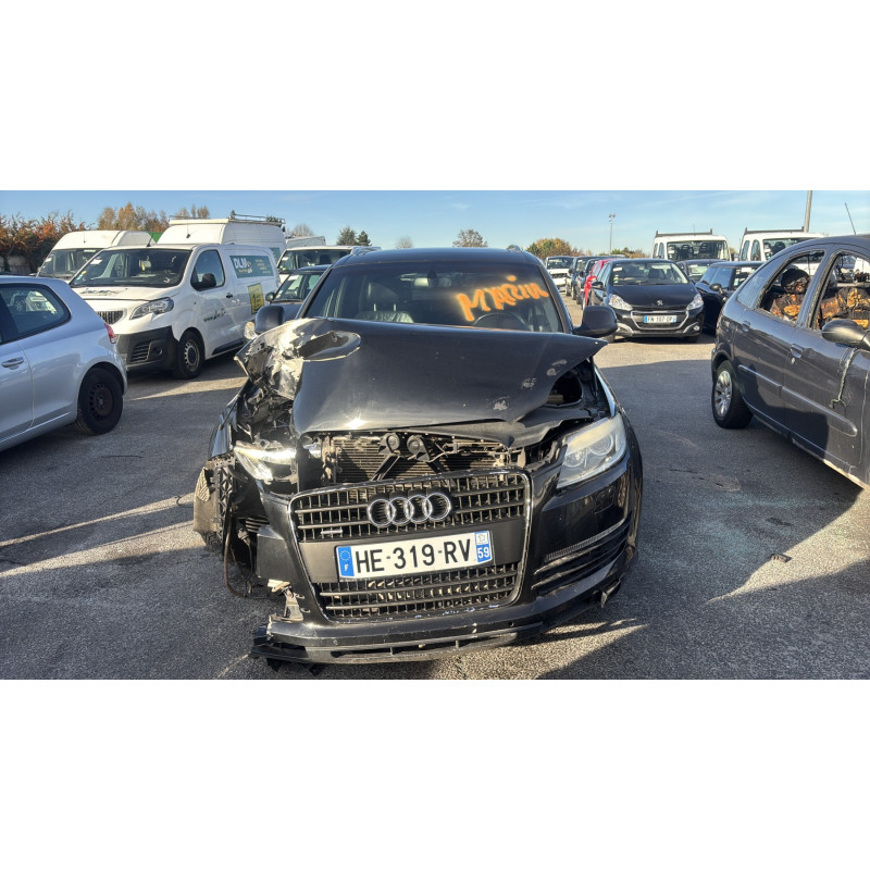 AUDI Q7 1 PHASE 1 3.0 TDI - 24V V6 TURBO QUATTRO 4X4 Photo n°19