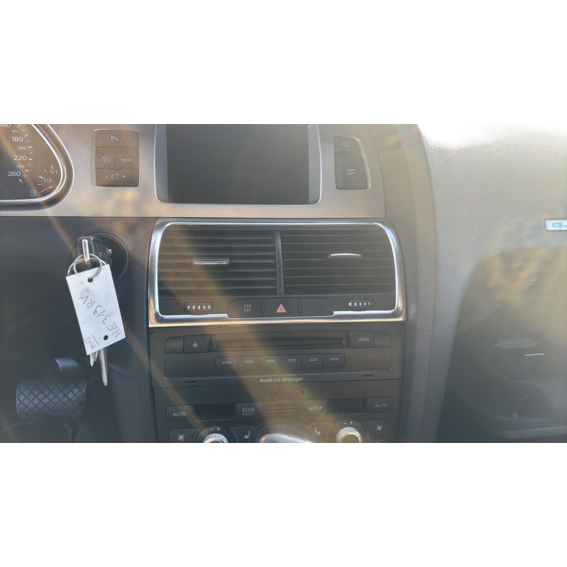 AUDI Q7 1 PHASE 1 3.0 TDI - 24V V6 TURBO QUATTRO 4X4 Photo n°29