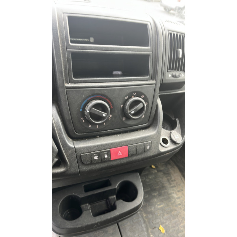 CITROEN JUMPER 3 PHASE 2 2.2 BLUE HDI - 16V TURBO Photo n°5