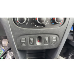 DACIA SANDERO 2 PHASE 2 1.0i - 12V TURBO SCE 100