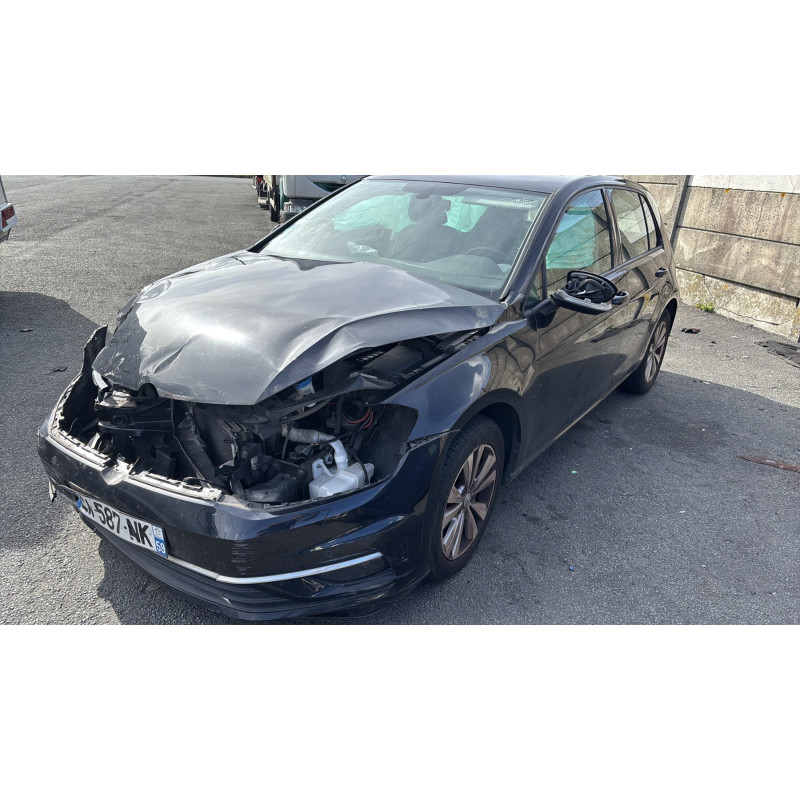 VOLKSWAGEN GOLF 7 PHASE 2 1.0 TSI - 12V TURBO Photo n°1