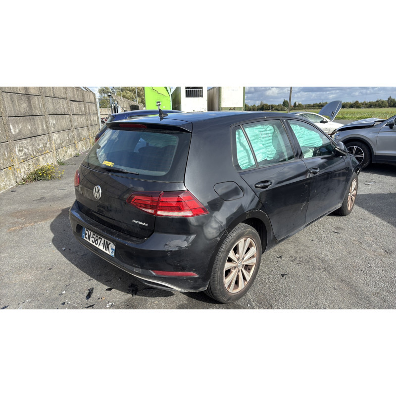 VOLKSWAGEN GOLF 7 PHASE 2 1.0 TSI - 12V TURBO Photo n°3