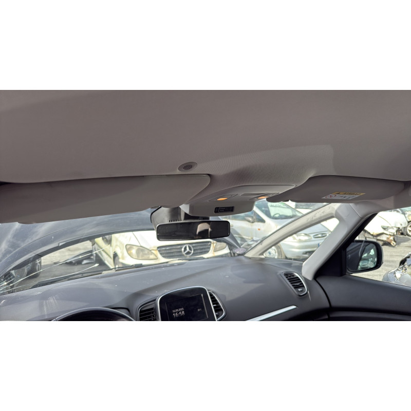 RENAULT SCENIC 4 1.2i - 16V TURBO TCE 130 Photo n°15