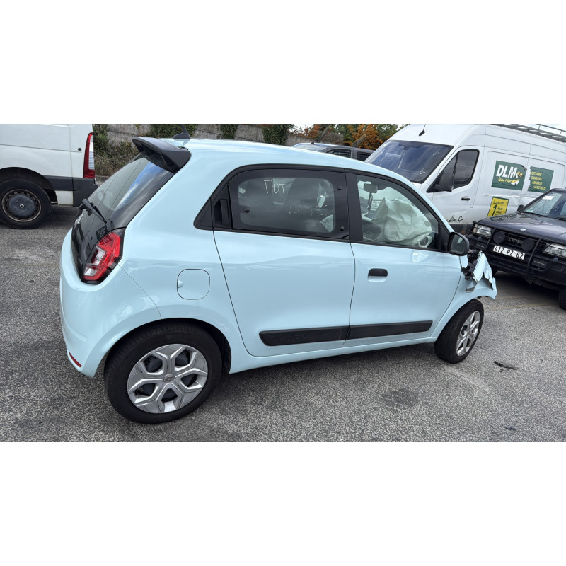RENAULT TWINGO 3 PHASE 2 ZE Photo n°6