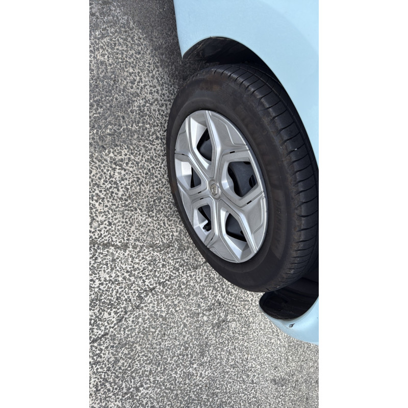 RENAULT TWINGO 3 PHASE 2 ZE Photo n°21