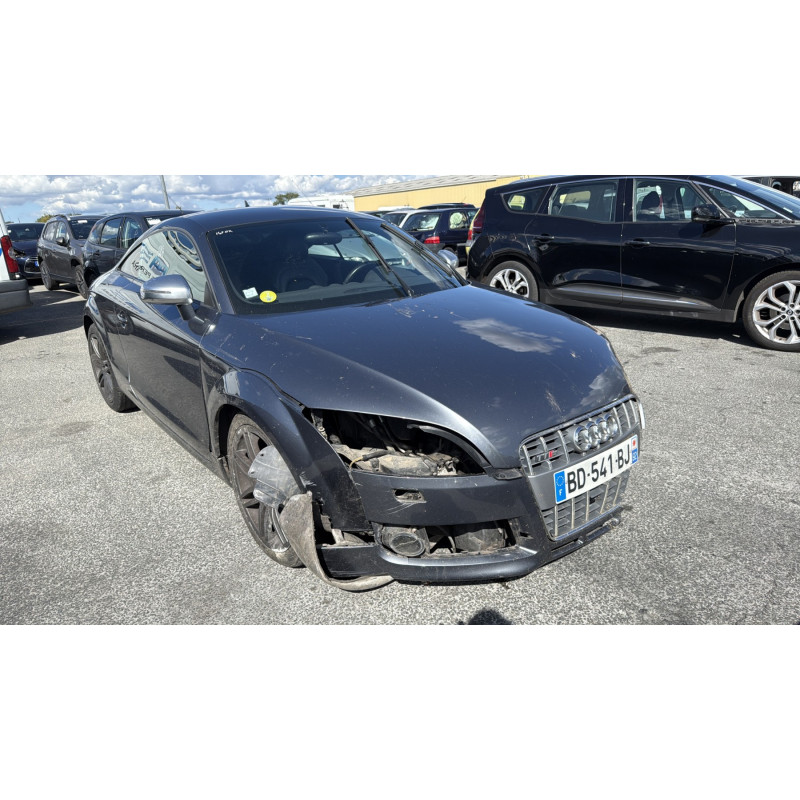 AUDI TT 2 COUPE PHASE 1 2.0 TFSI - 16V TURBO Photo n°2