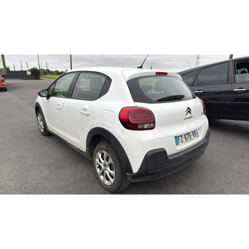 CITROEN C3 3 PHASE 2 1.5 BLUE HDI - 16V TURBO Photo n°4