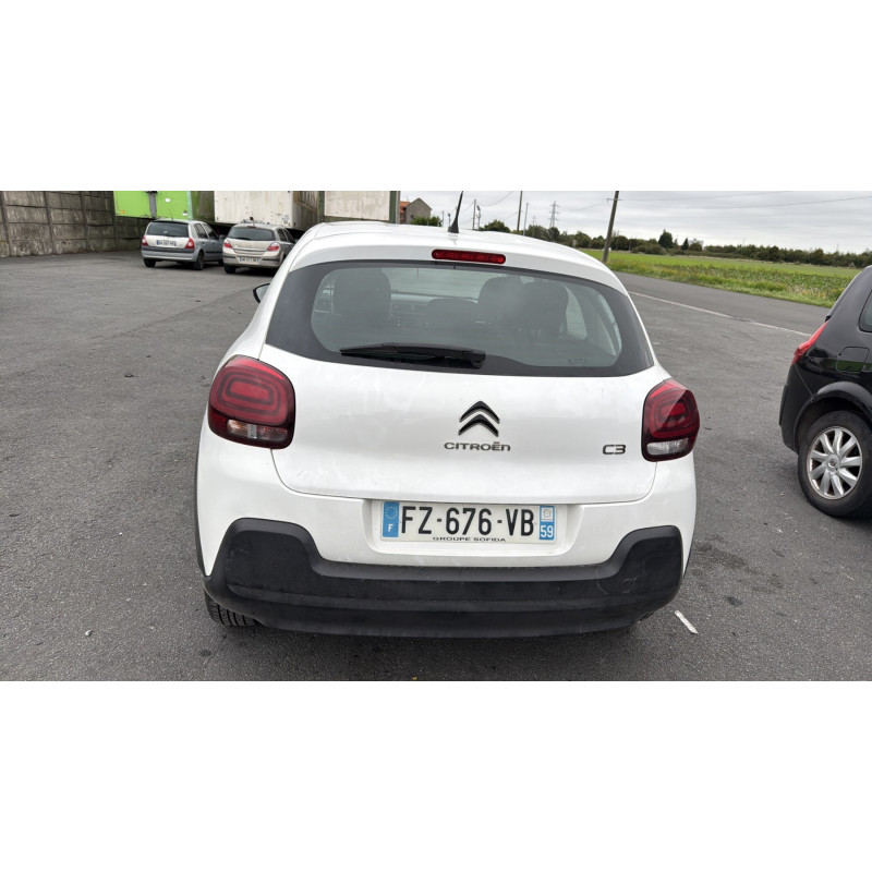 CITROEN C3 3 PHASE 2 1.5 BLUE HDI - 16V TURBO Photo n°5