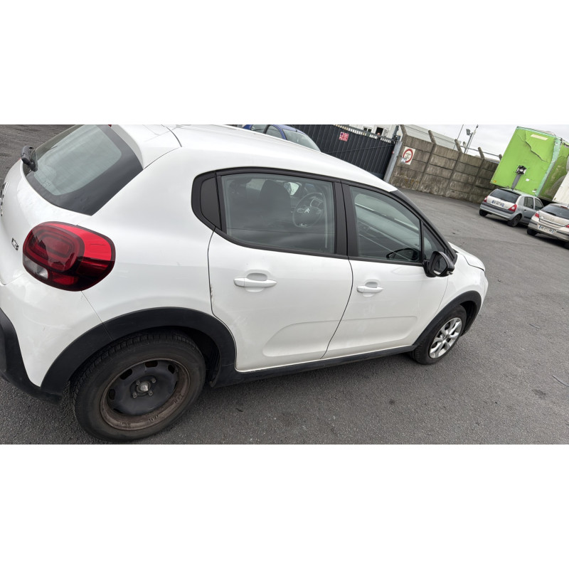 CITROEN C3 3 PHASE 2 1.5 BLUE HDI - 16V TURBO Photo n°7
