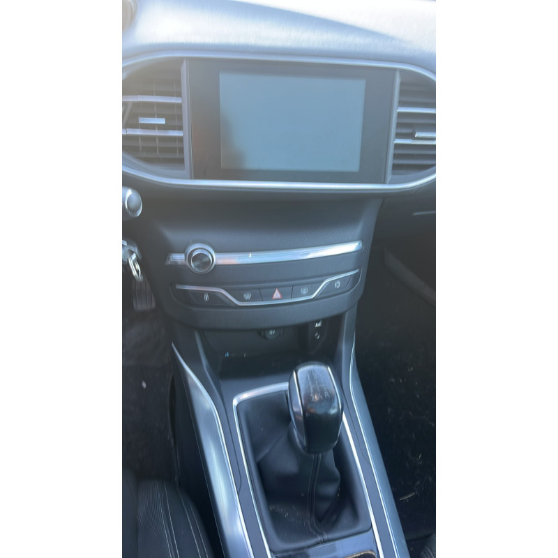 PEUGEOT 308 2 PHASE 2 1.2 PURETECH - 12V TURBO Photo n°9