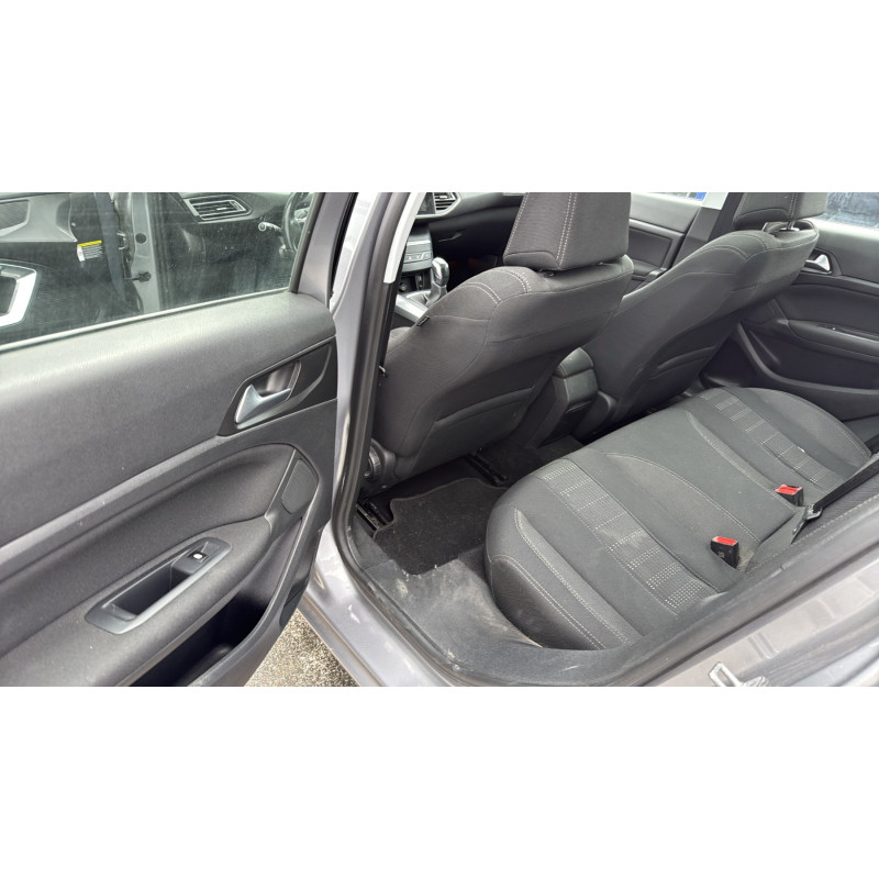 PEUGEOT 308 2 PHASE 2 1.2 PURETECH - 12V TURBO Photo n°24