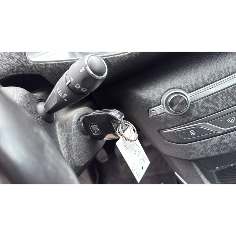 PEUGEOT 308 2 PHASE 2 1.2 PURETECH - 12V TURBO Photo n°31