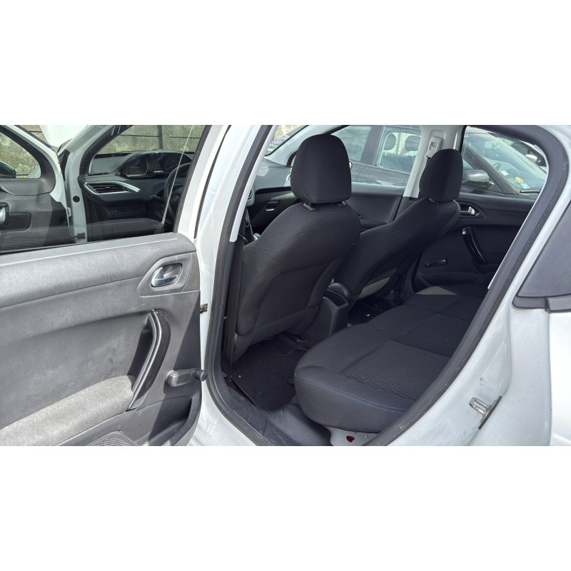 PEUGEOT 208 1 PHASE 2 1.2 VTI - 12V Photo n°14