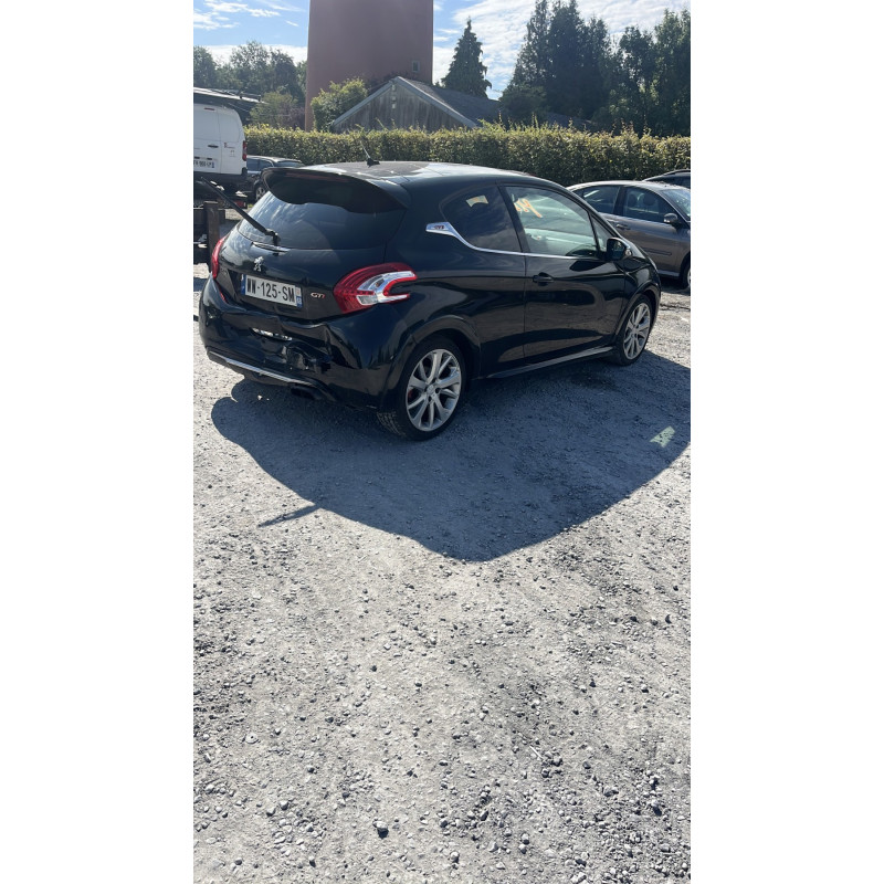 PEUGEOT 208 1 PHASE 1 1.6 THP - 16V TURBO Photo n°4