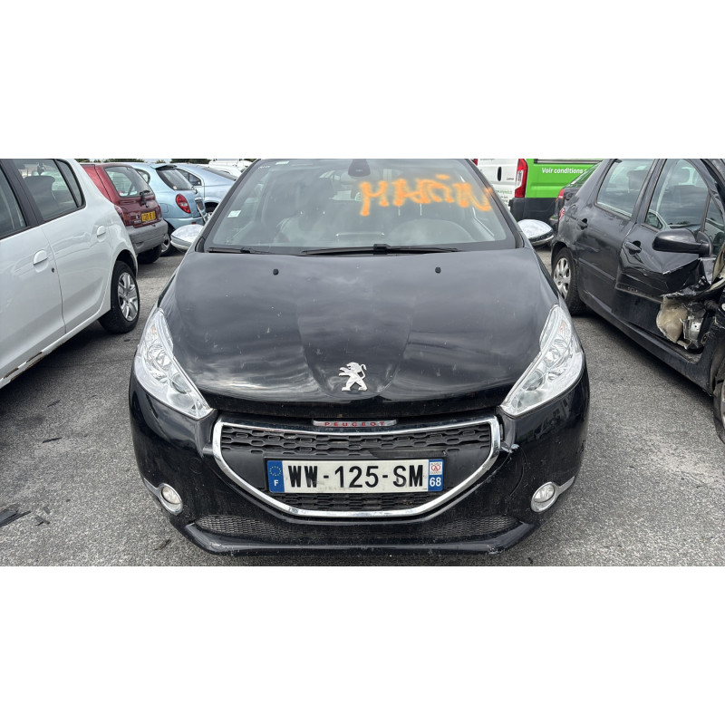 PEUGEOT 208 1 PHASE 1 1.6 THP - 16V TURBO Photo n°21
