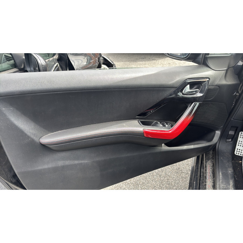 PEUGEOT 208 1 PHASE 1 1.6 THP - 16V TURBO Photo n°23