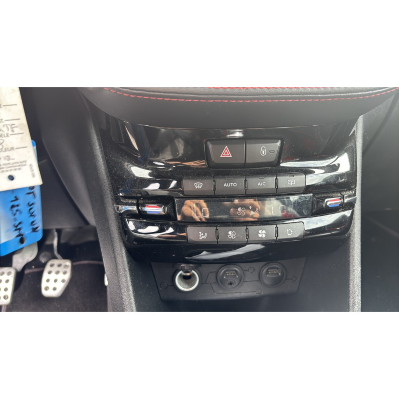 PEUGEOT 208 1 PHASE 1 1.6 THP - 16V TURBO Photo n°29
