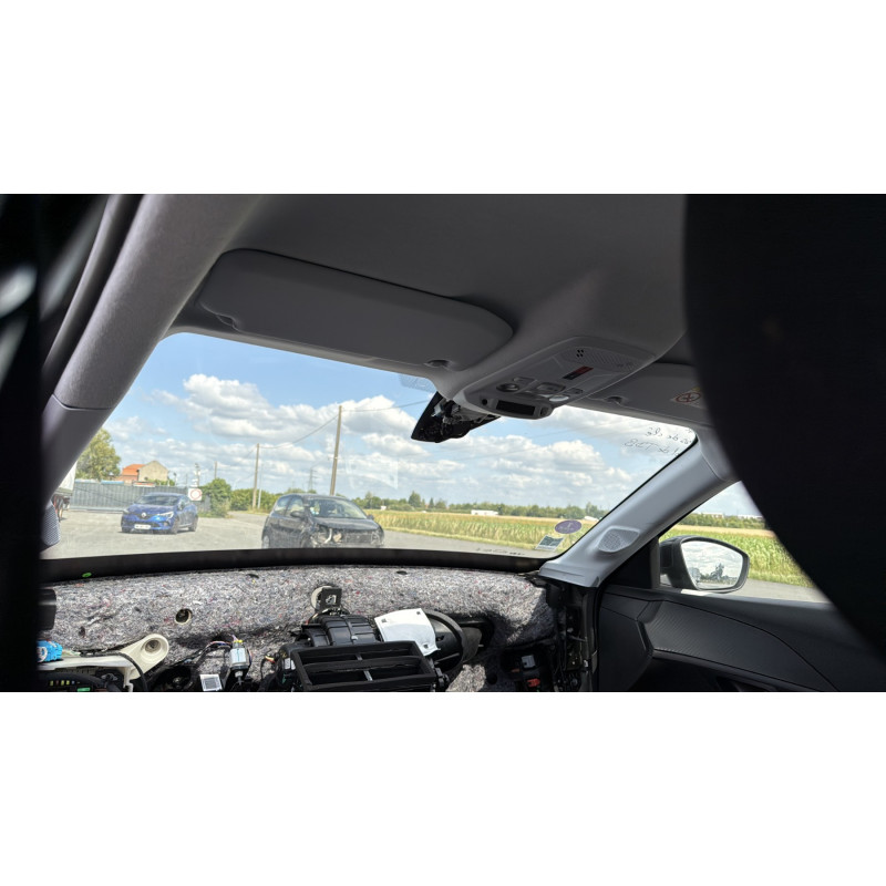 PEUGEOT 208 2 PHASE 1 1.2 VTI - 12V Photo n°13