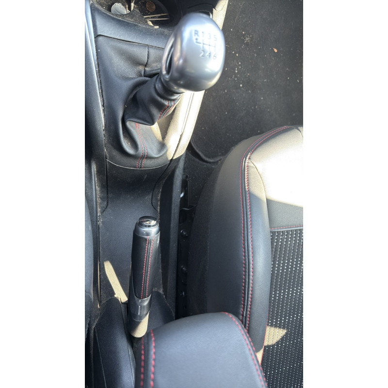 PEUGEOT 208 1 PHASE 2 1.2 PURETECH - 12V TURBO Photo n°16