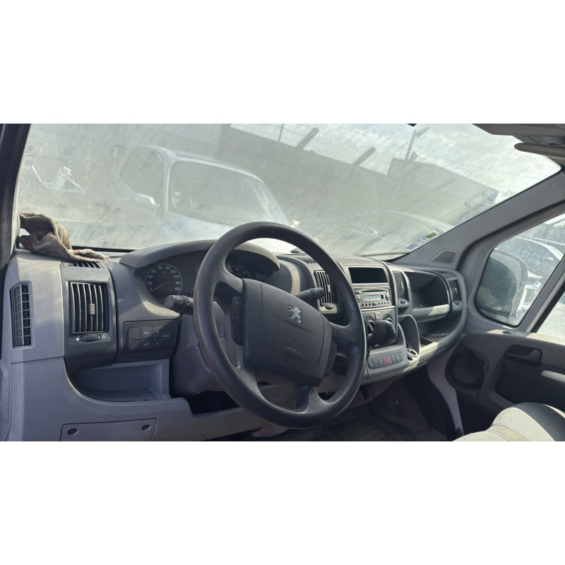 PEUGEOT BOXER 3 PHASE 1 2.2 HDI - 16V TURBO Photo n°12