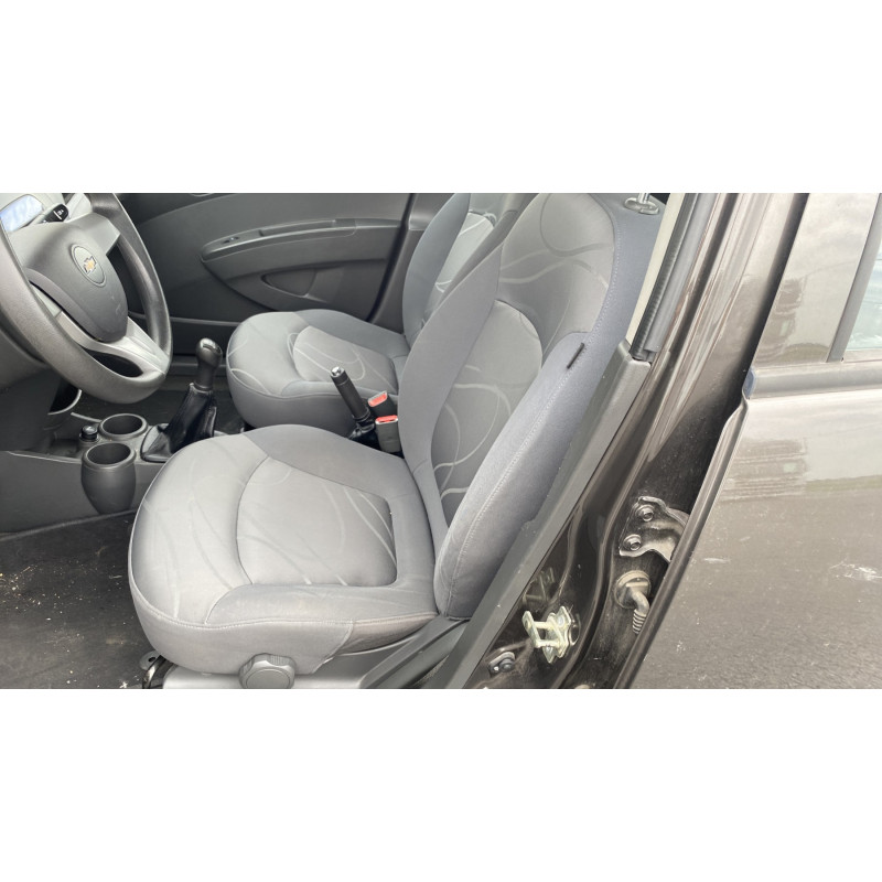 CHEVROLET SPARK PHASE 1 1.0i - 16V Photo n°25