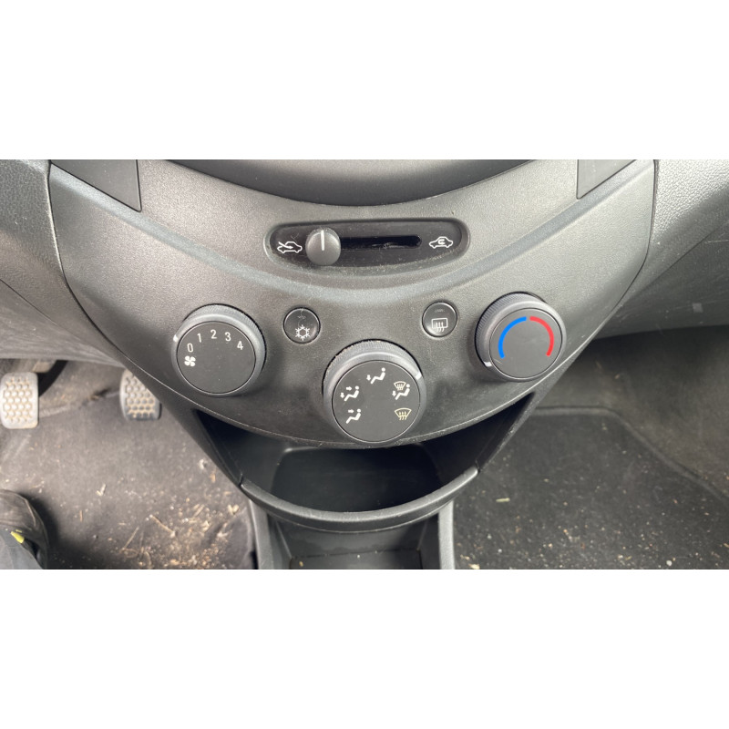 CHEVROLET SPARK PHASE 1 1.0i - 16V Photo n°30