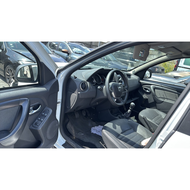 DACIA DUSTER 1 PHASE 2 1.5 DCI - 8V TURBO Photo n°9