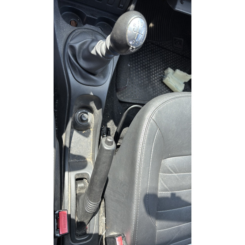 DACIA DUSTER 1 PHASE 2 1.5 DCI - 8V TURBO Photo n°16