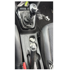 OPEL CORSA F PHASE 1 1.2i - 12V TURBO