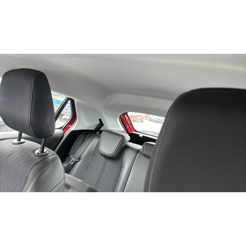 OPEL CORSA F PHASE 1 1.2i - 12V TURBO Photo n°15