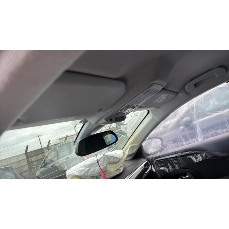 OPEL CORSA F PHASE 1 1.2i - 12V TURBO Photo n°17