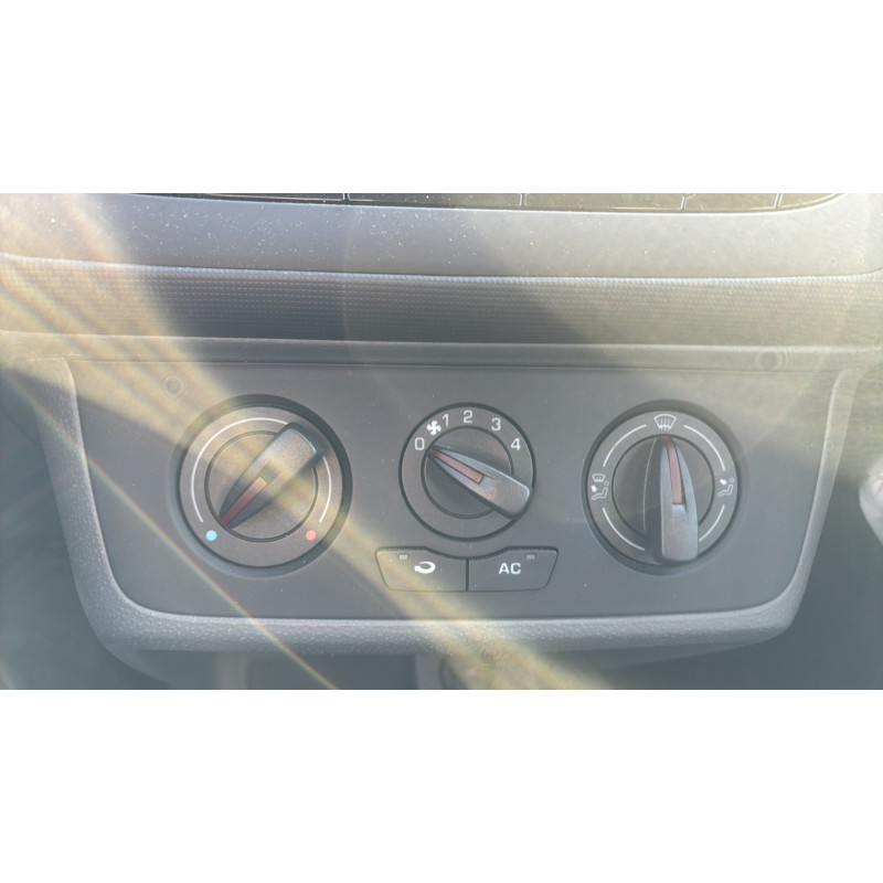 SEAT IBIZA 4 PHASE 1 1.2 TDI - 12V TURBO Photo n°9