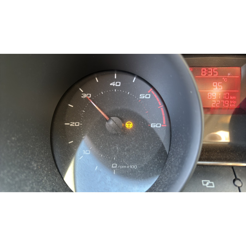 SEAT IBIZA 4 PHASE 1 1.2 TDI - 12V TURBO Photo n°11