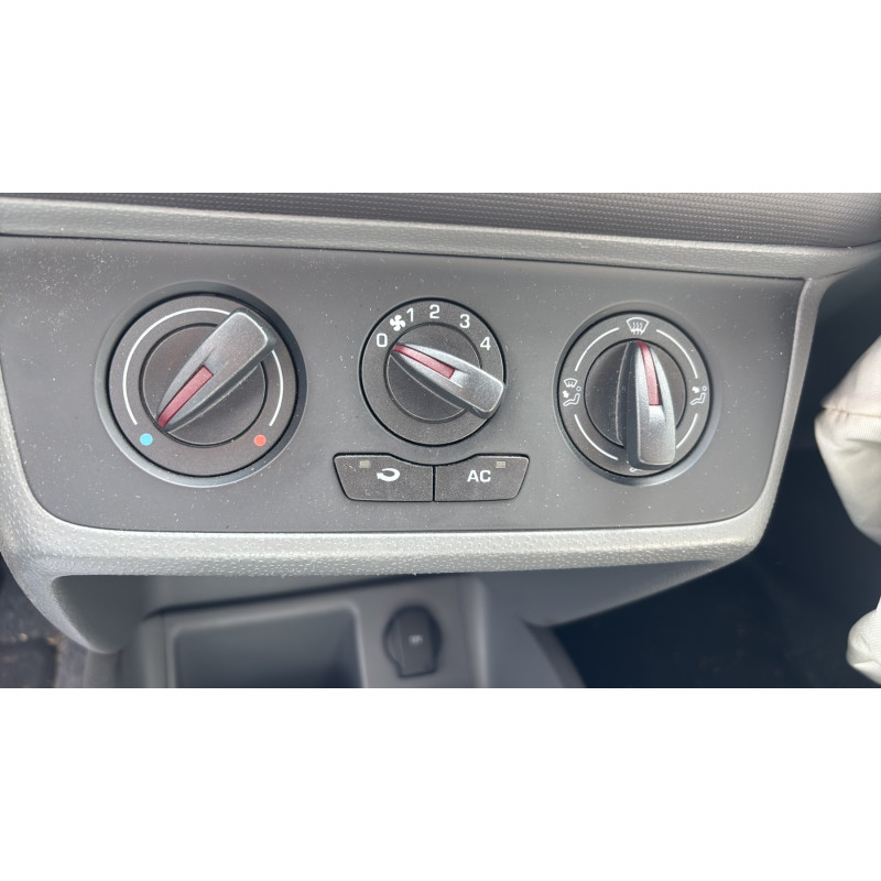 SEAT IBIZA 4 PHASE 1 1.2 TDI - 12V TURBO Photo n°27