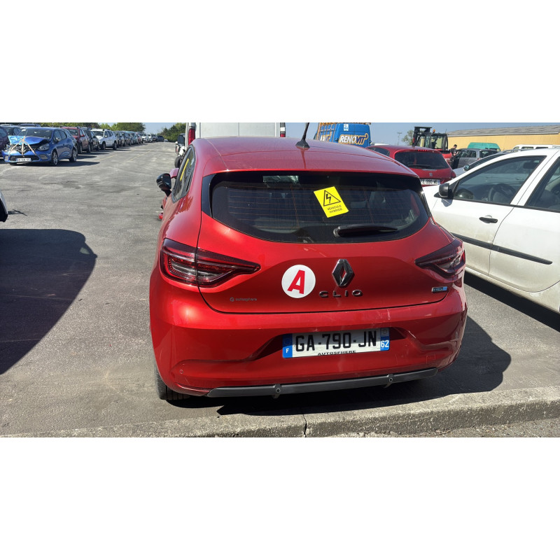 RENAULT CLIO 5 PHASE 1 1.6i - 16V SCE 145 E-TECH Photo n°15