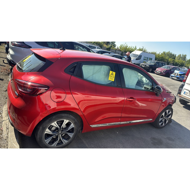 RENAULT CLIO 5 PHASE 1 1.6i - 16V SCE 145 E-TECH Photo n°17