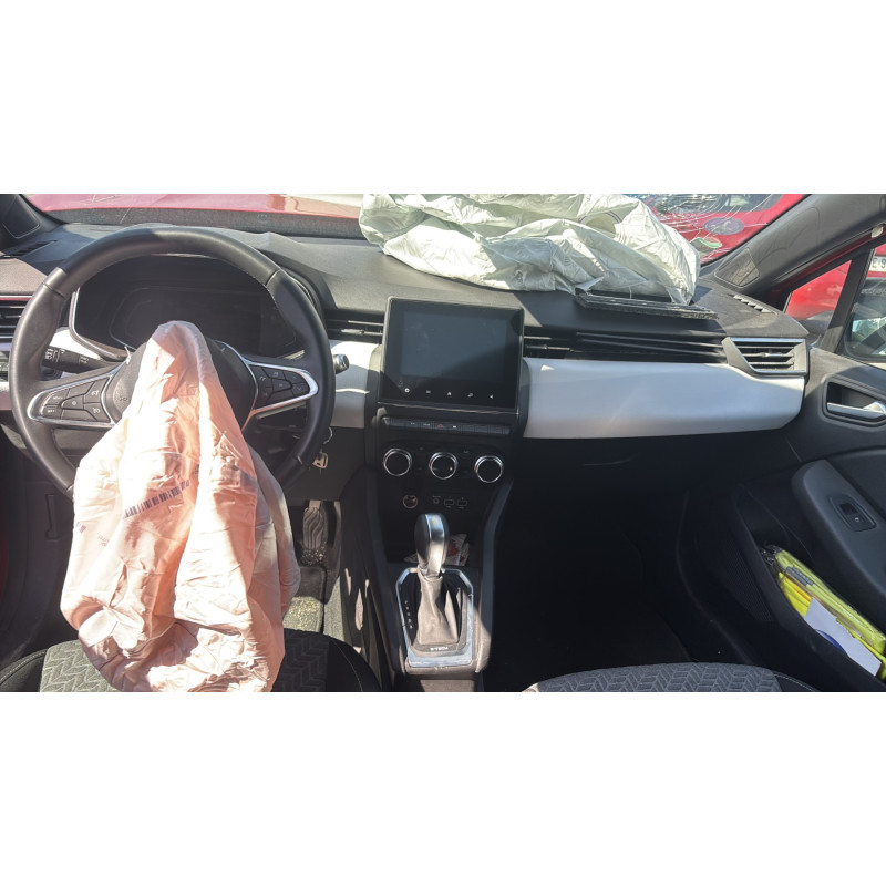 RENAULT CLIO 5 PHASE 1 1.6i - 16V SCE 145 E-TECH Photo n°22