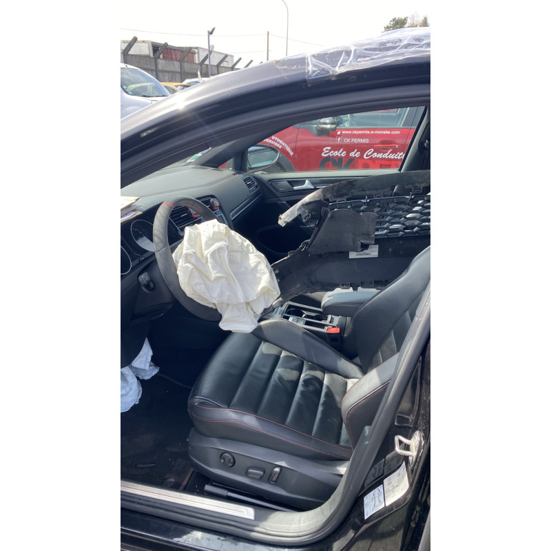 VOLKSWAGEN GOLF 7 PHASE 1 2.0 GTI - 16V TURBO CLUBSPORT Photo n°7