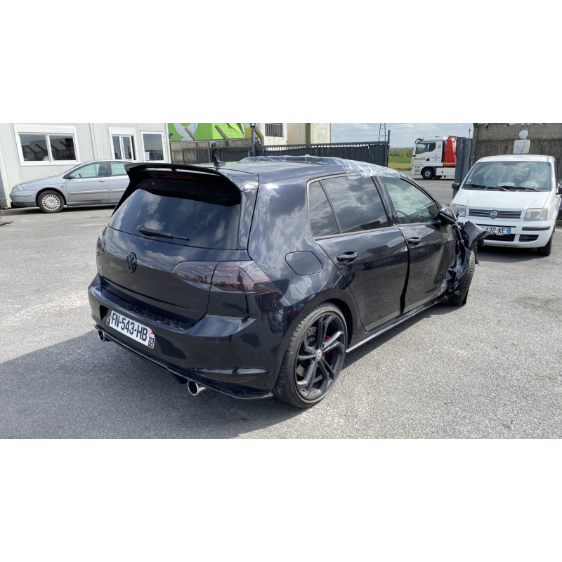 VOLKSWAGEN GOLF 7 PHASE 1 2.0 GTI - 16V TURBO CLUBSPORT Photo n°13