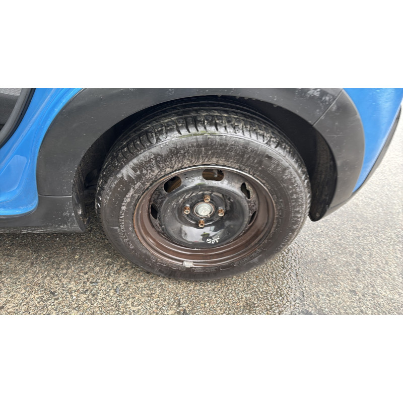 CITROEN C3 3 PHASE 1 1.5 BLUE HDI - 16V TURBO Photo n°14