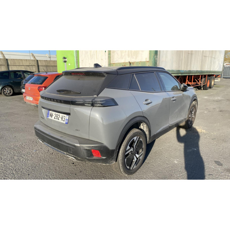 PEUGEOT 2008 2 PHASE 1 1.2 PURETECH - 12V TURBO Photo n°4