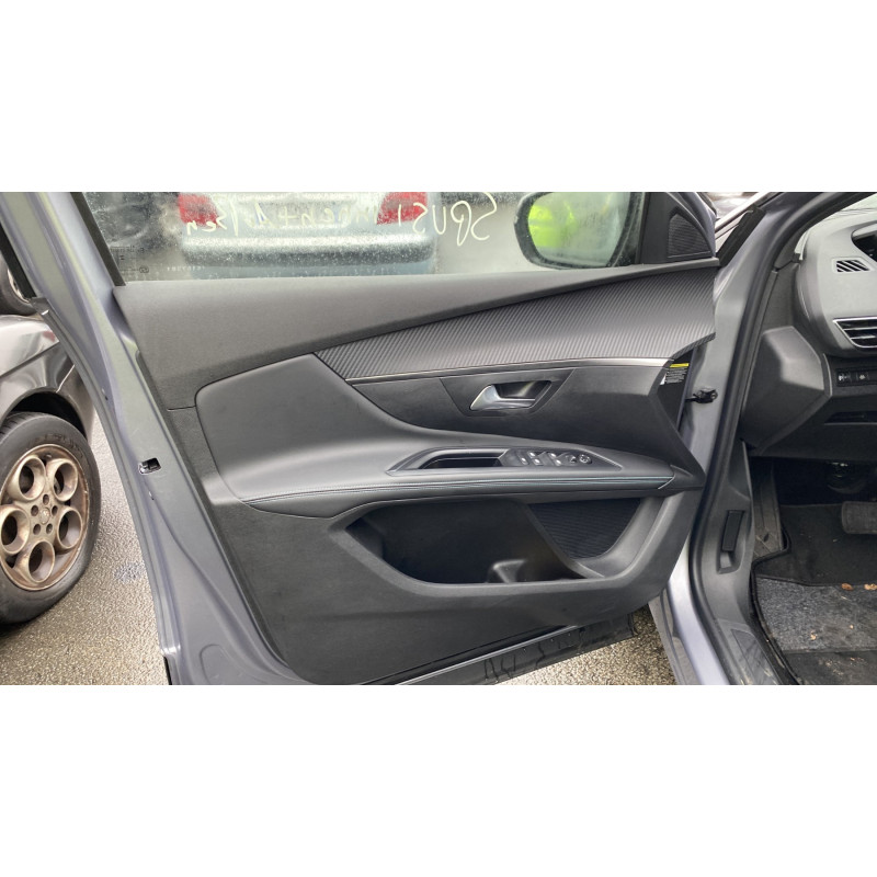 PEUGEOT 5008 2 PHASE 2 1.2 PURETECH - 12V TURBO HYBRID Photo n°13