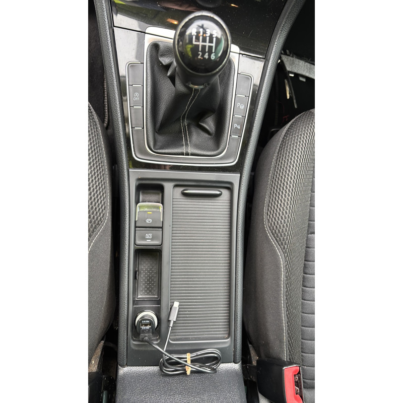 VOLKSWAGEN GOLF 7 PHASE 1 1.2 TSI - 16V TURBO Photo n°13