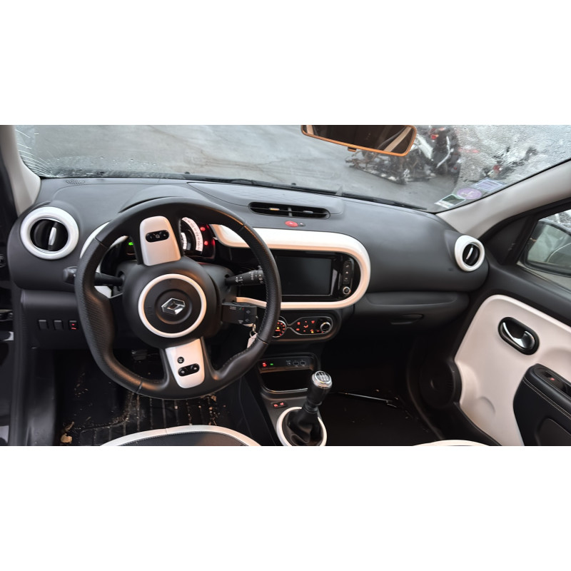 RENAULT TWINGO 3 PHASE 2 0.9i - 12V TURBO TCE 95 Photo n°12