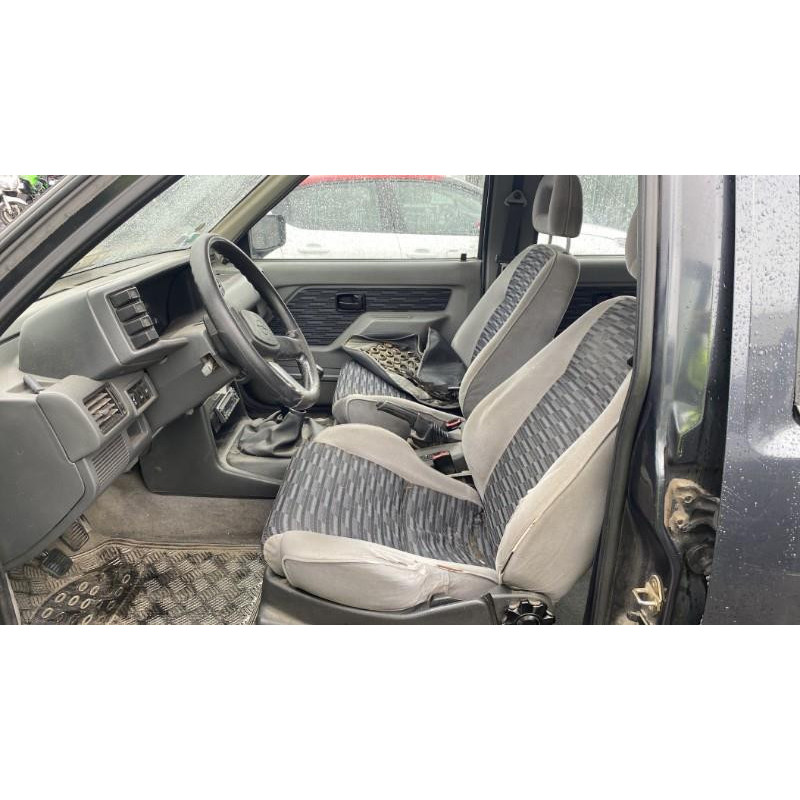 OPEL FRONTERA A PHASE 1 2.3 TD - 8V TURBO 4X4 Photo n°8