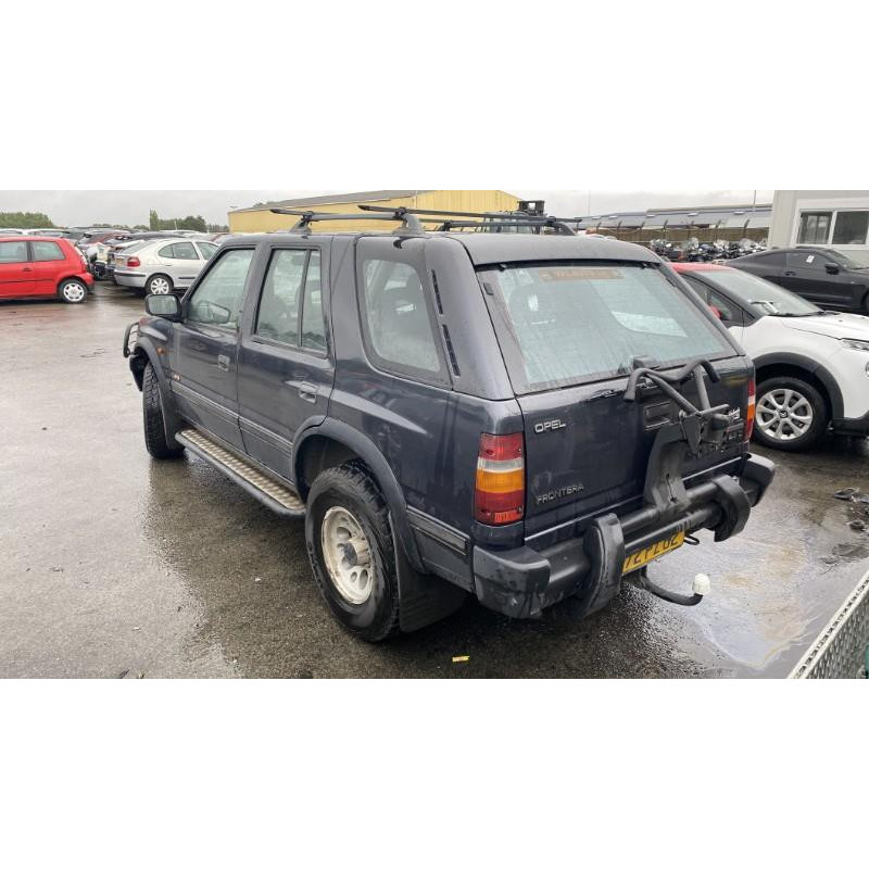 OPEL FRONTERA A PHASE 1 2.3 TD - 8V TURBO 4X4 Photo n°14